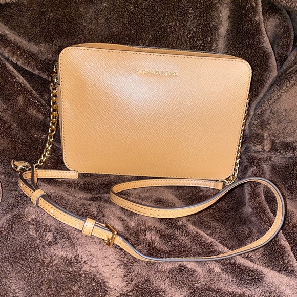 Michael Kors Jet Set Large East West  Crossbody - Picture 3 of 4